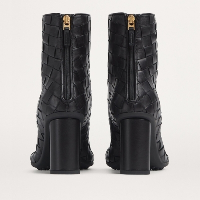 Chooka Women’s Waterproof Plush